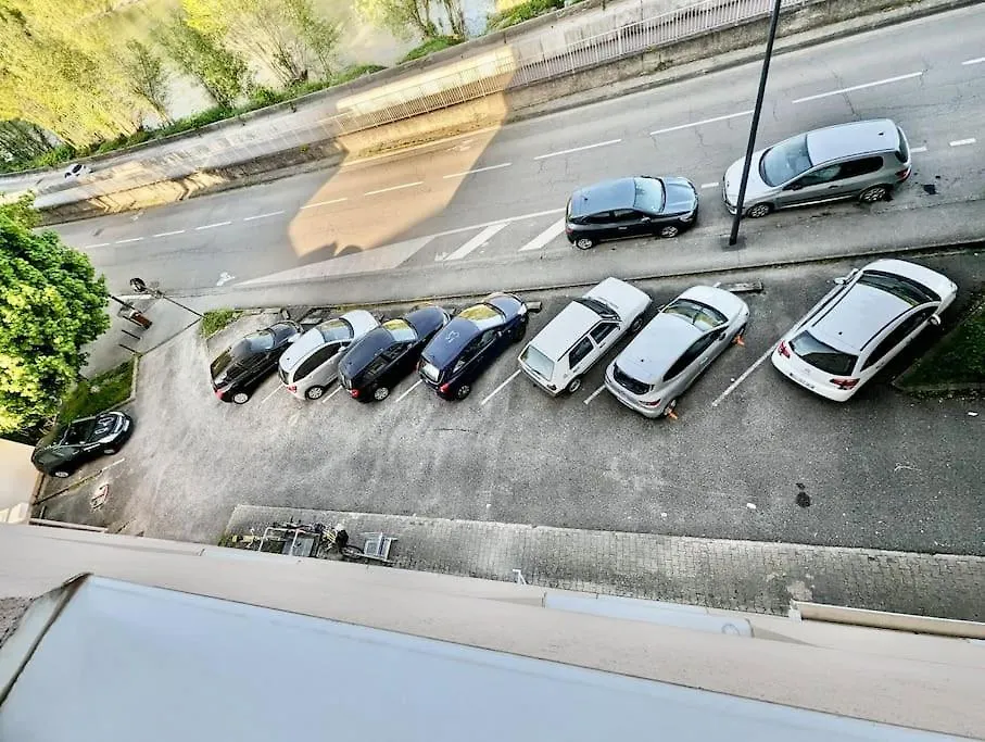 Studio Centre, Calme & Tout Equipe Avec Parking Prive Grenoble France